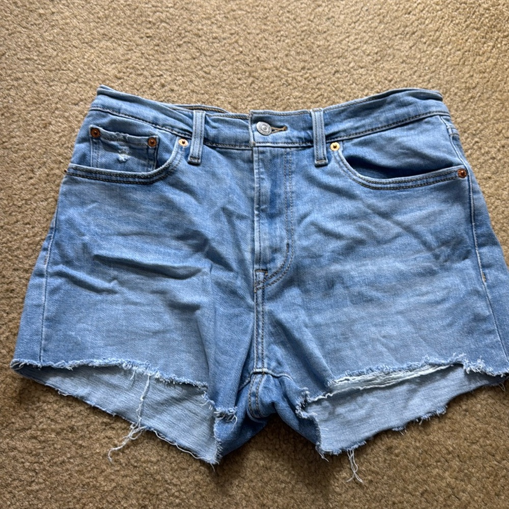 Levi shorts